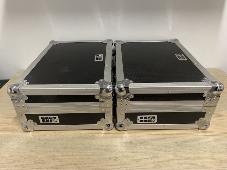 2x Pioneer DJ CDJ-2000 Nexus 2 con flightcases - Immagine6