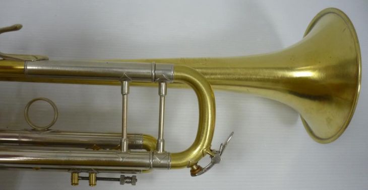 Trompeta Bach Stradivarius pabellón 37 RawBrass - Image6