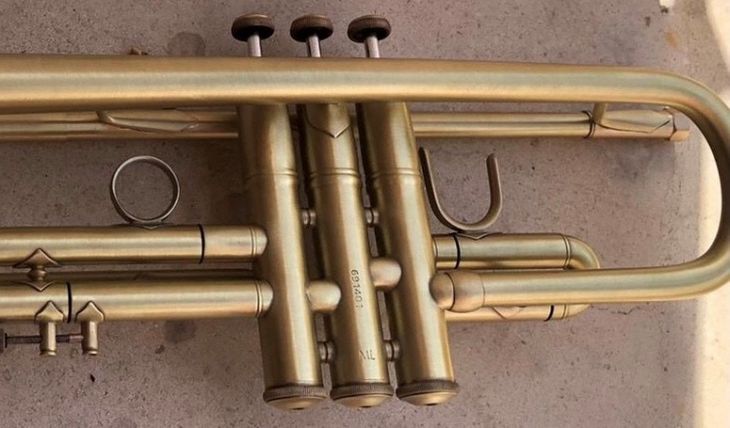 Trompeta Bach Stradivarius 43 - 25LR Laca mate - Imagen4