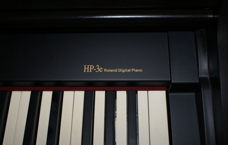 Roland hp3e 2024