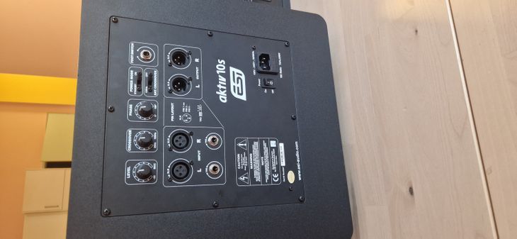 ESI Aktiv 10s Subwoofer - Bild3