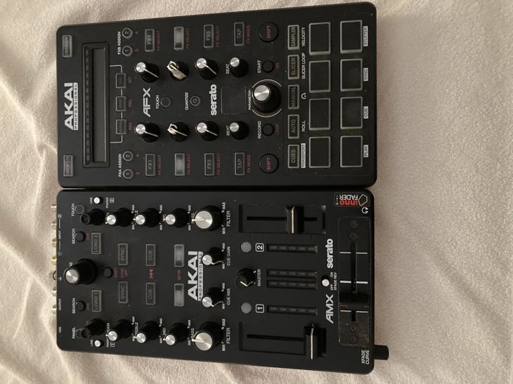 Akai AMX AFX Contoladora por Serato dj - Imagen por defecto