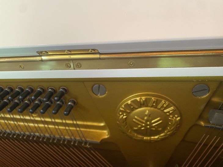 Vendo pianoforte Yamaha bianco u3 ricondizionato - Bild4