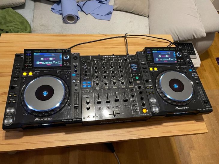 Pioneer DJ set CDJ 2000 nexus e DJM 850 inclusa cu - Imagen por defecto