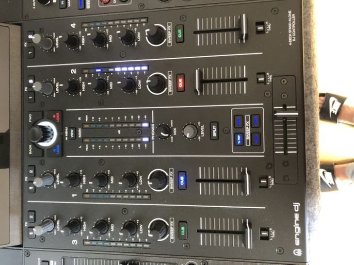 Denon Prime 4 Plus nueva - Imagen3
