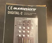 Audiophony DIGITAL-2, kompakter DJ-Mixer
 - Bild