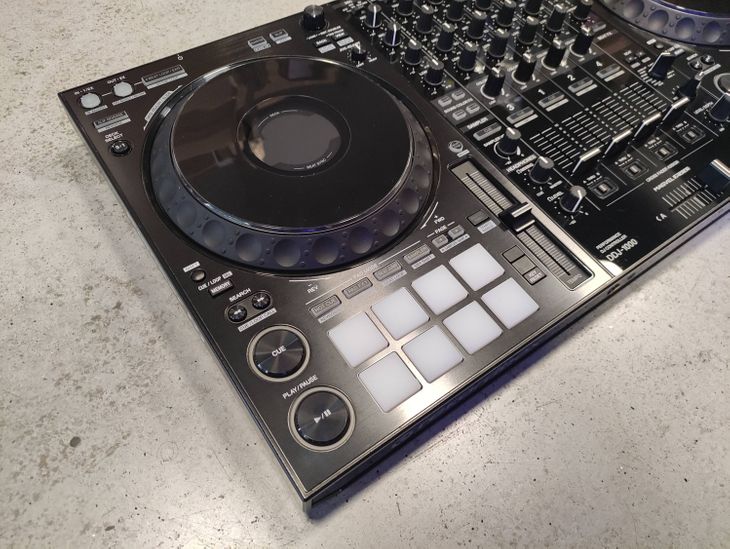 Pioneer DJ DDJ-1000 + Decksaver - Imagen2