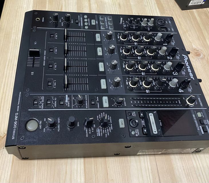 Pioneer DJM 900 NXS - Imagen2