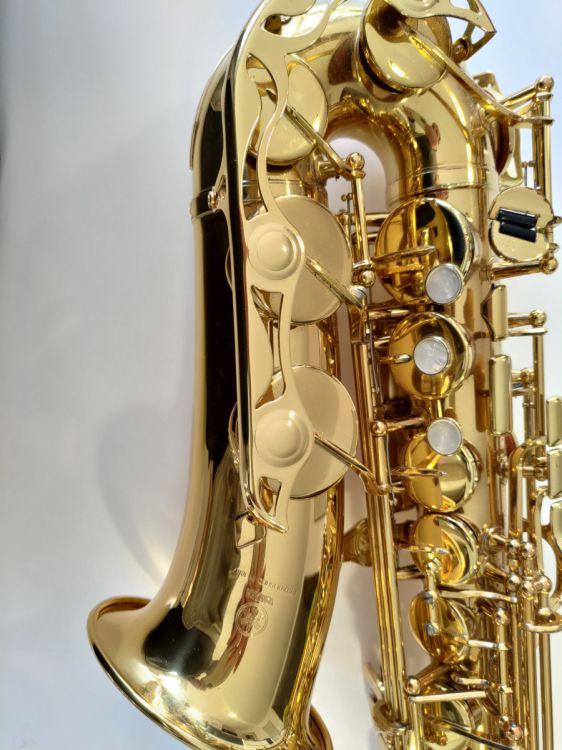 Saxofón Alto Yamaha YAS-275 - Image4