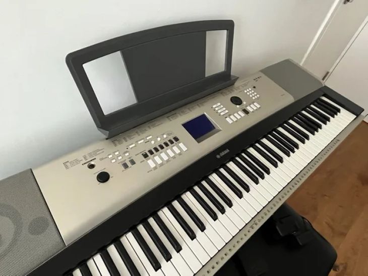 Yamaha YPG-535: Teclado 88 teclas Como nuevo - Imagen3