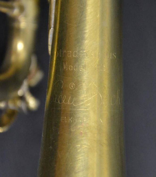 Trompeta Bach Stradivarius pabellón 43* RawBrass - Immagine5