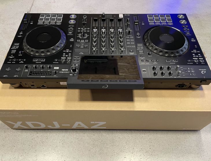 AlphaTheta XDJ-AZ - Imagen5