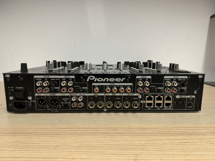 Pioneer DJM 2000 Nexus - Immagine6