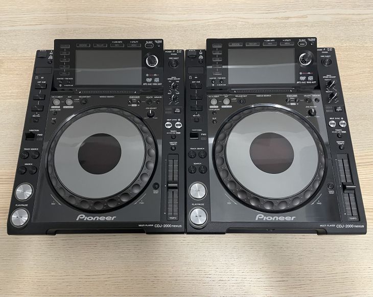 2x Pioneer CDJ-2000 Nexus - Imagen por defecto