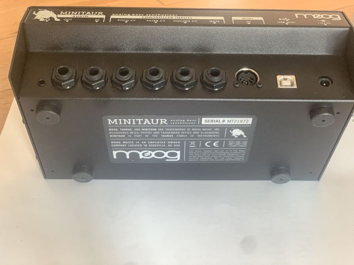 Moog Minitaur Bass Synthesizer, OVP, ink. Kabel - Bild3