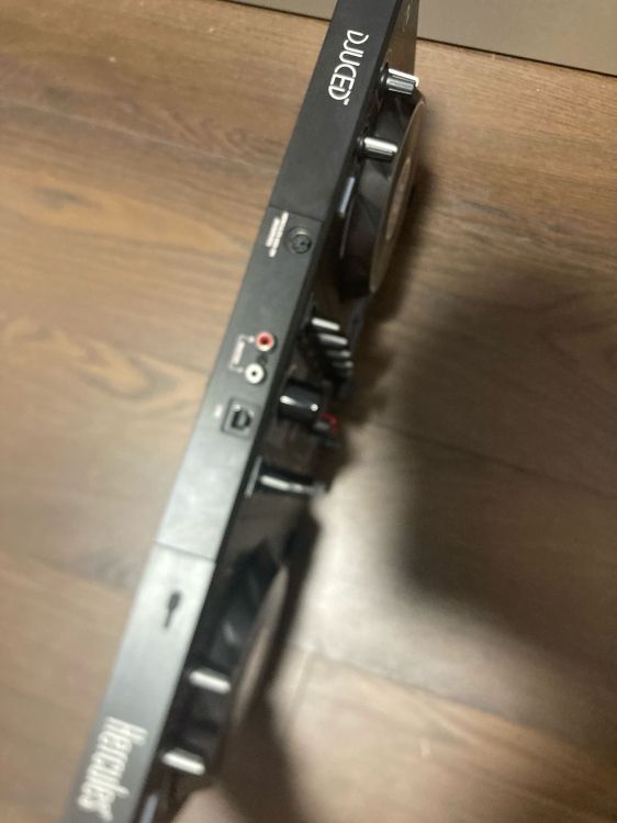 Hercules Inpulse 300 - Imagen5