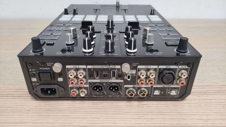 Pioneer DJ DJM-S7 - Image4