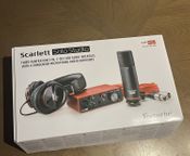 Focusrite Scarlett Solo Studio(4th Gen) USB Audio - Immagine