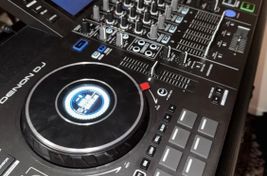 DENON SC LIVE 4
 - Image