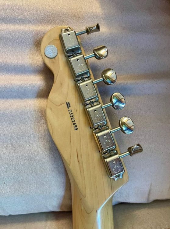 Yellow Telecaster Style Guitar - 6 String - Maple - Imagen por defecto