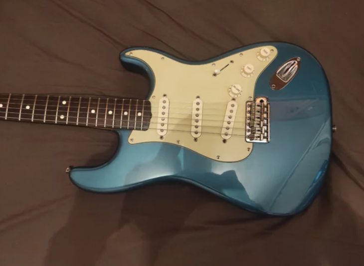 Fender Stratocaster Classic 60's - Immagine3