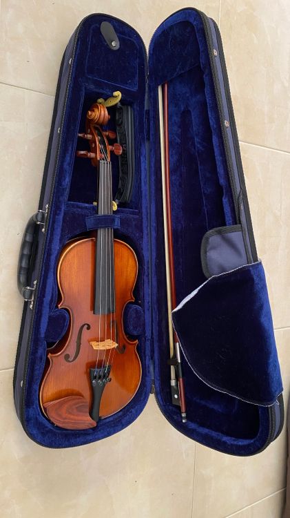 Violin 1/2 - Imagen por defecto