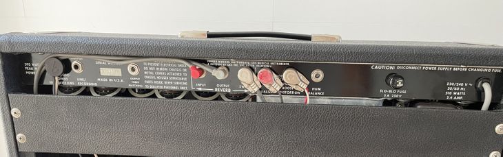 Amplificador Fender Super Twin Reverb 180w - Immagine4