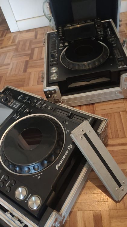 Cdj 2000 NX 2 x2 mas flight case - Imagen4