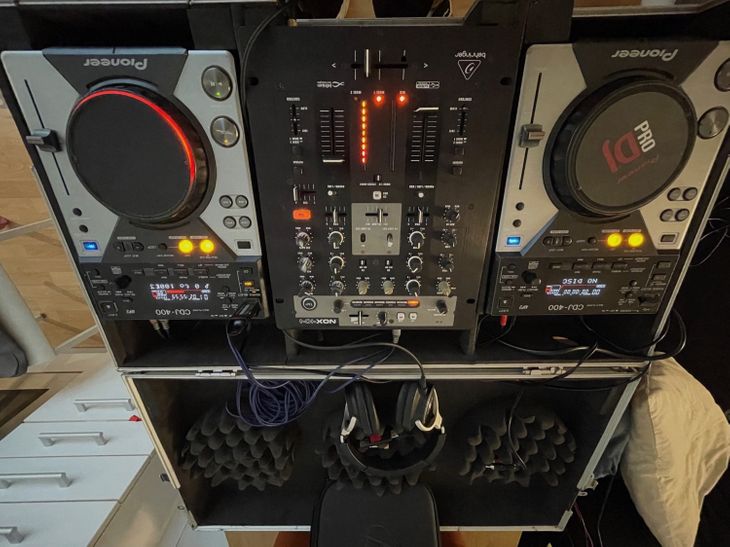 Set Pioneer CDJ 400 con Flightcase - Bild5