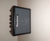 Amplificateur de basse BLACKSTAR FLY 3 BASS
 - Image