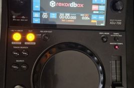 Kopieren Sie PIONEER XDJ 700
 - Bild
