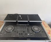 Denon SC Live 4 Controller
 - Bild