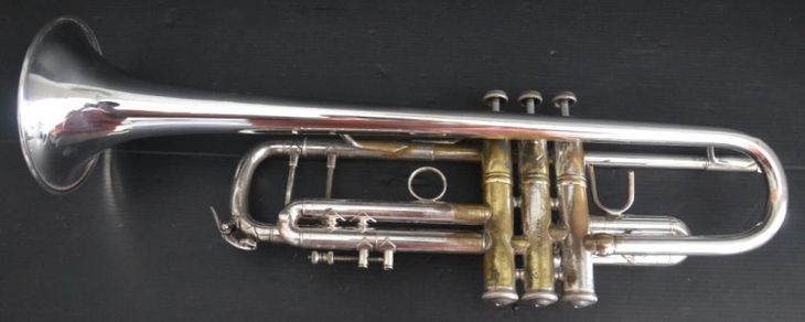 Trompeta Sib Bach Stradivarius 37G - Imagen2