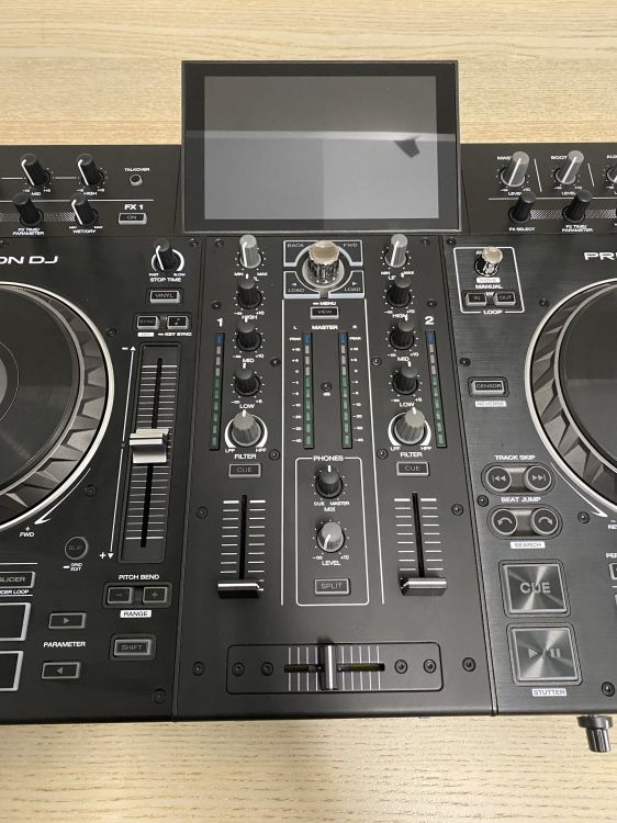 Denon DJ Prime 2 - Imagen3