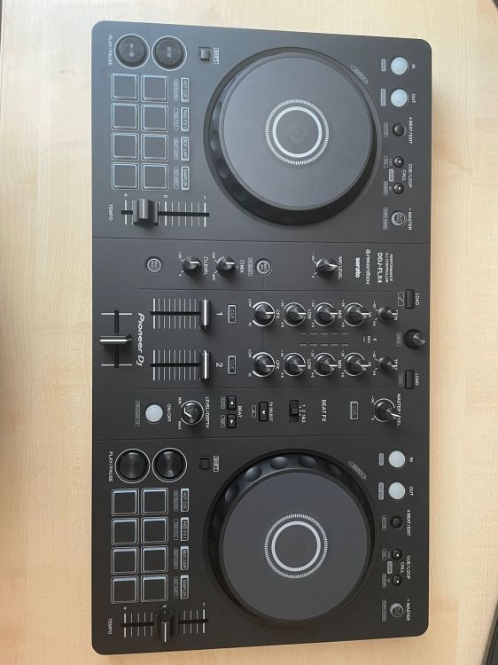 DDJ FLX4 2024 - Bild4