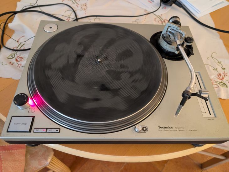 A vendre technics SL-1200 mk2 - Imagen por defecto