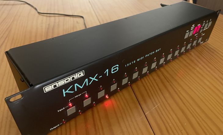 ENSONIQ KMX-16 MIDI PATCH BAY - Imagen por defecto