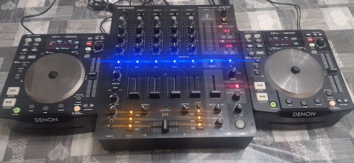 Console dj - Imagen por defecto