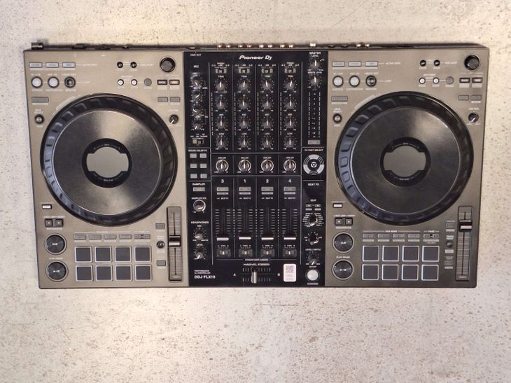 Pioneer DJ DDJ-FLX10 - Imagen por defecto