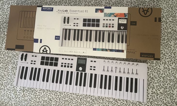 Arturia keylab essential mk3 61 - Imagen por defecto