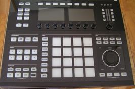 Maschine Studio
 - Bild