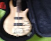 bajo electrico cort.artisan a.4. - Imagen
