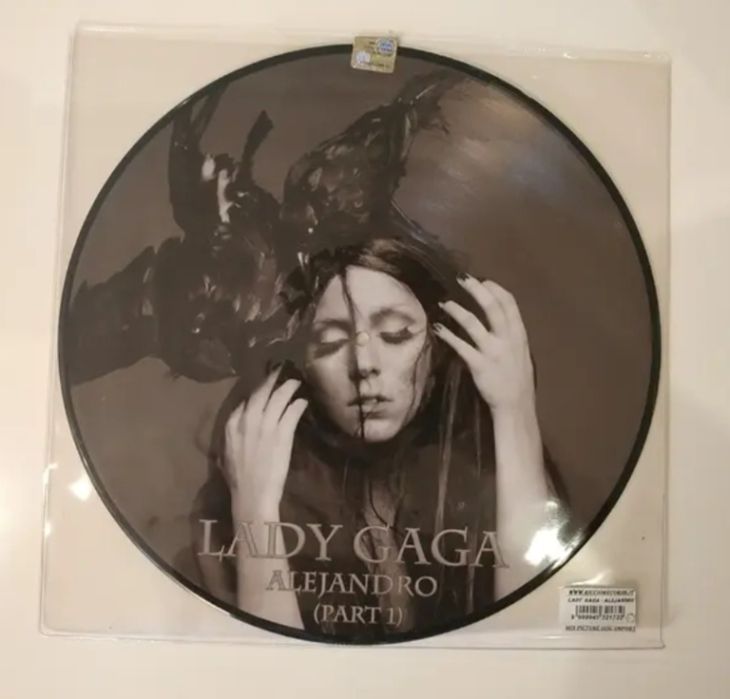 Single vinilo Picture 12" lady Gaga Alejandro - Imagen2