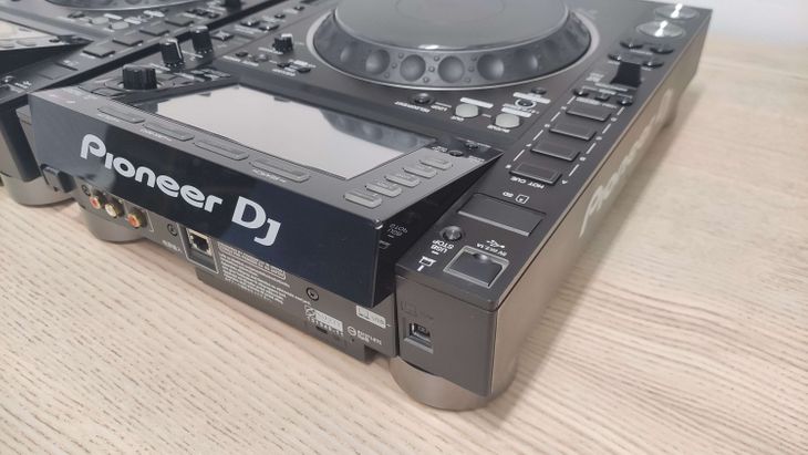 2x Pioneer DJ CDJ-2000 Nexus 2 - Immagine3