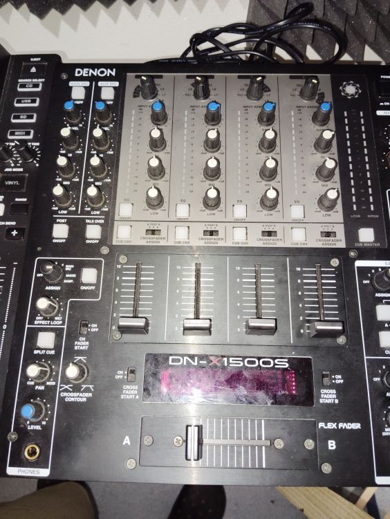 Cdj gemini 700 2 un y mesa de mezclas denon x1500s - Image2