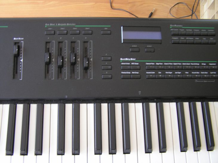 PC 88 KURZWEIL PIANO DIGITAL 88 TECLAS - Imagen5