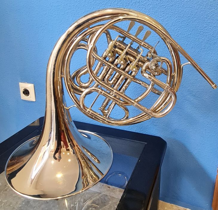 Trompa doble CONN modelo 8D - Imagen2