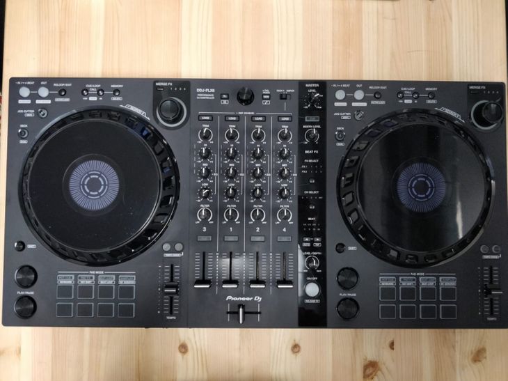 Pioneer DJ DDJ-FLX6 - Imagen por defecto