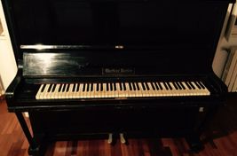 Vendo pianoforte verticale - Immagine