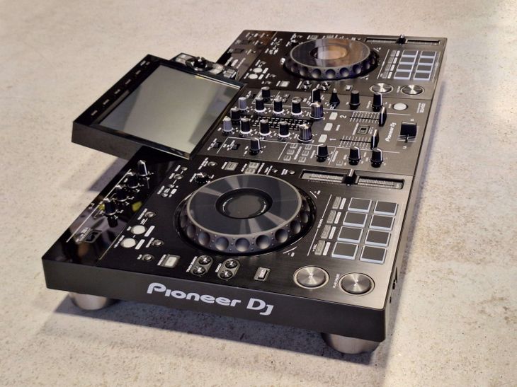 Pioneer DJ XDJ-RX3 - Imagen5